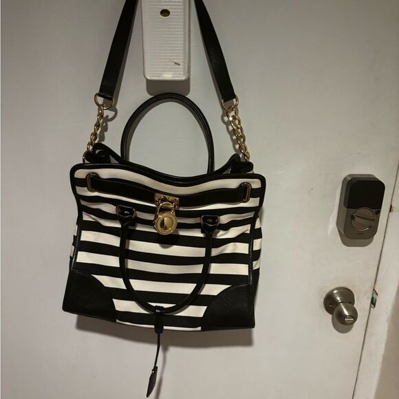 MICHAEL KORS handbag HAMILTON LARGE purse BLACK WHITE STRIPED TOTE shoulder BAG - Picture 5 of 11